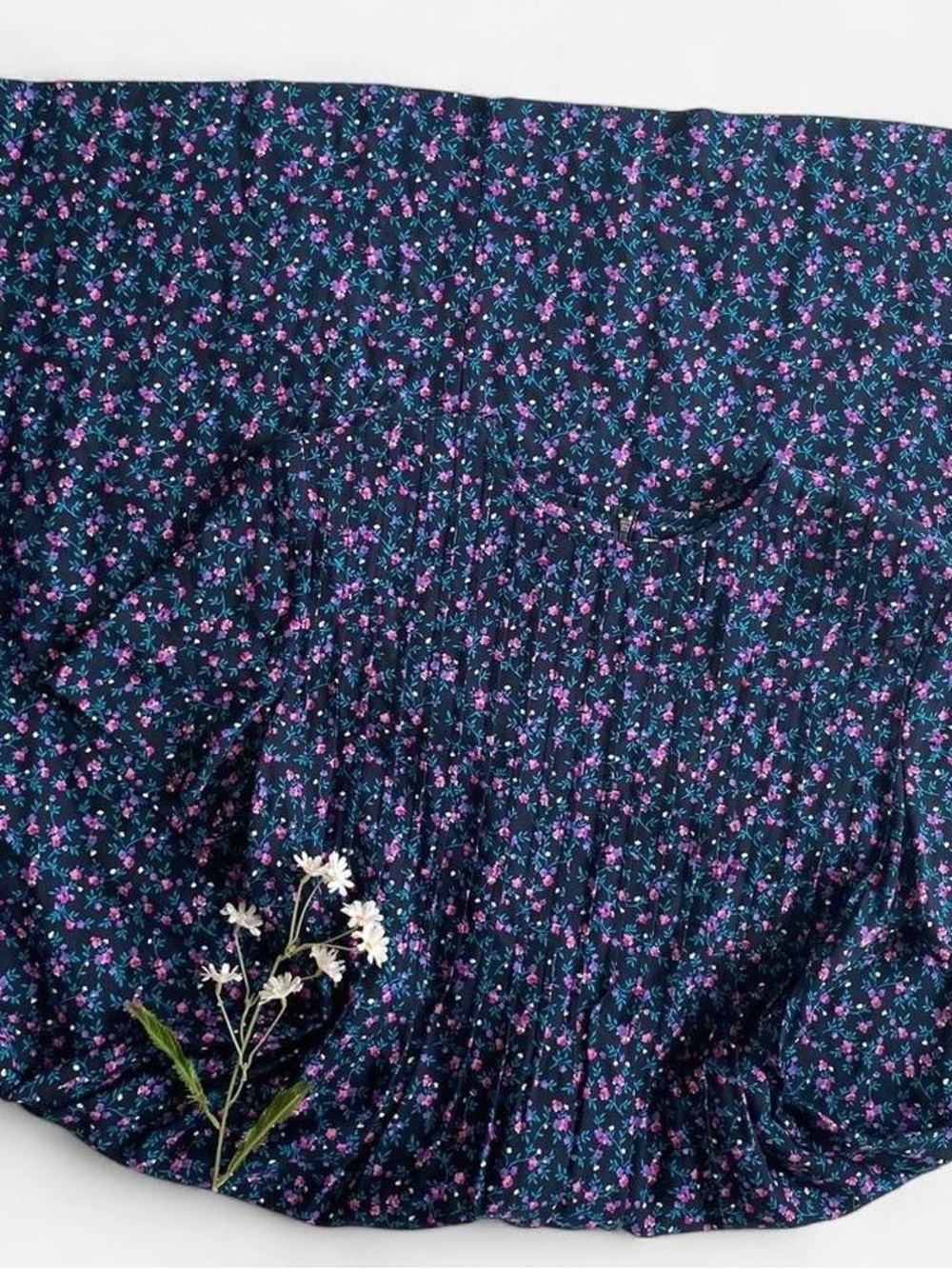 Vintage 90s navy floral pleated dress